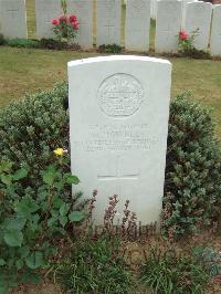 Lonsdale Cemetery - Howells, H
