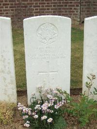 Lonsdale Cemetery - King, W