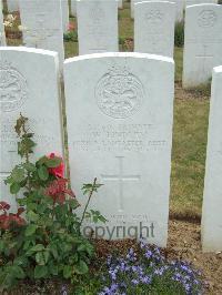 Lonsdale Cemetery - Lindley, W