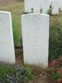 Lonsdale Cemetery - MacAlevey, W F