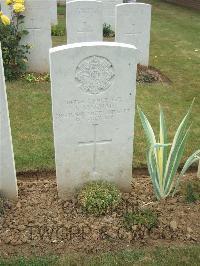 Lonsdale Cemetery - MacNab, S
