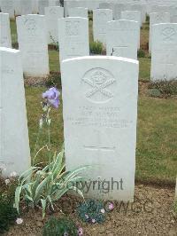 Lonsdale Cemetery - Mason, W E