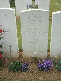 Lonsdale Cemetery - McNidder, Alexander McIntyre