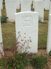 Lonsdale Cemetery - Newman, W
