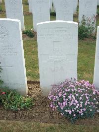 Lonsdale Cemetery - Sharp, L O