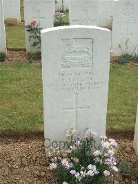 Lonsdale Cemetery - Taylor, H