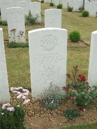 Lonsdale Cemetery - Turnbull, James Yuill