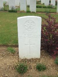 Lonsdale Cemetery - Youle, Edward