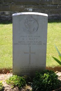 Mesnil Ridge Cemetery - Watt, Robert John