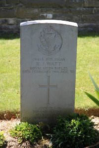 Mesnil Ridge Cemetery - Watt, Robert John