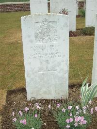 Mill Road Cemetery - Cole, F G R