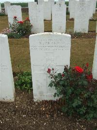 Mill Road Cemetery - Crane, E