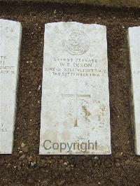 Mill Road Cemetery - Dixon, W R