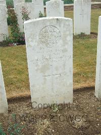 Mill Road Cemetery - Dunn, R
