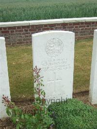 Mill Road Cemetery - Edwards, W L
