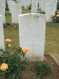 Mill Road Cemetery - Emerson, W G
