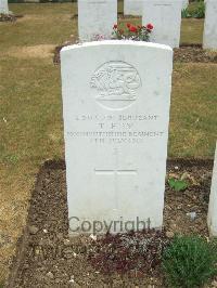 Mill Road Cemetery - Foy, T
