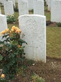 Mill Road Cemetery - Hutchinson, G E