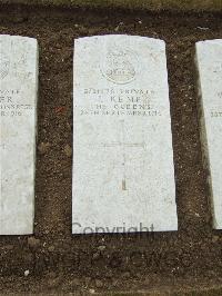 Mill Road Cemetery - Kemp, L