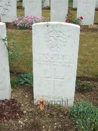 Mill Road Cemetery - Kerr, Robert