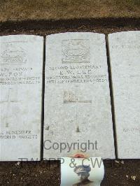 Mill Road Cemetery - Lee, E W