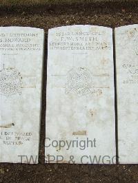 Mill Road Cemetery - Smith, F W