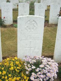 Mill Road Cemetery - Street, A