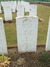 Mill Road Cemetery - Tearne, F