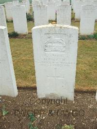 Mill Road Cemetery - Worth, H