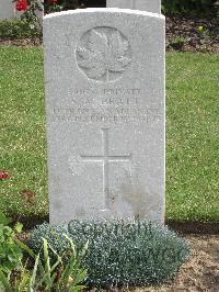 Fosse No.10 Communal Cemetery Extension Sains-En-Gohelle - Beatt, S M