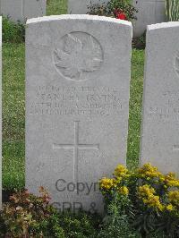 Fosse No.10 Communal Cemetery Extension Sains-En-Gohelle - Irving, Matthew Stanley Shaw