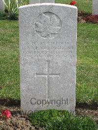 Fosse No.10 Communal Cemetery Extension Sains-En-Gohelle - Martindale, Edwin Featherstone