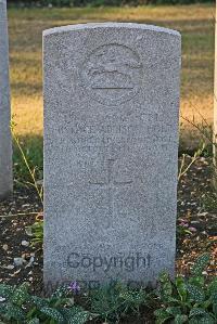 St. Sever Cemetery Rouen - Holt, Eustace Addison