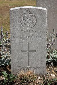 St. Sever Cemetery Rouen - Keen, P