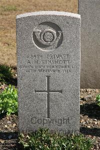St. Sever Cemetery Rouen - Kinshott, A H