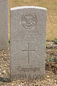 St. Sever Cemetery Rouen - Lacey, William
