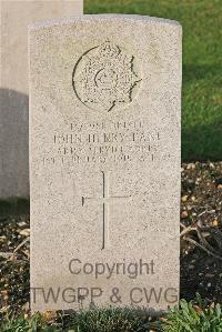 St. Sever Cemetery Rouen - Lane, John Henry