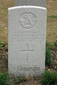 St. Sever Cemetery Rouen - Lewis, Charles Victor