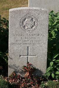 St. Sever Cemetery Rouen - Lloyd, Ernest