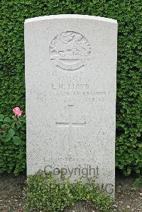 St. Sever Cemetery Rouen - Lloyd, Ernest Henry