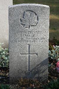 St. Sever Cemetery Rouen - Magee, Harry