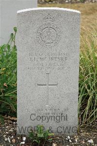 St. Sever Cemetery Rouen - McIntyre, James Lennie
