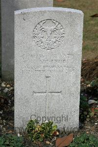 St. Sever Cemetery Rouen - McLeod, William