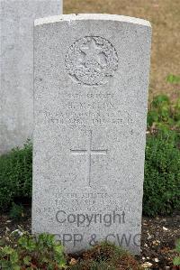 St. Sever Cemetery Rouen - Mellon, Hugh