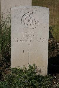 St. Sever Cemetery Rouen - Morris, John