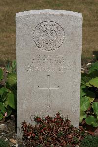 St. Sever Cemetery Rouen - Mortimer, James