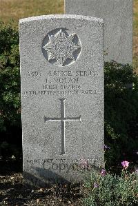 St. Sever Cemetery Rouen - Nolan, Laurence