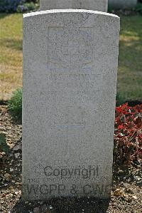 St. Sever Cemetery Rouen - Oakes, Harry Charles