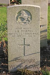 St. Sever Cemetery Rouen - Pearson, John Roland