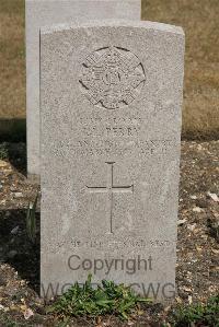St. Sever Cemetery Rouen - Perry, James Leslia